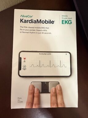 AliveCor KardiaMobile Portable Single-Lead EKG – new in box. Sealed